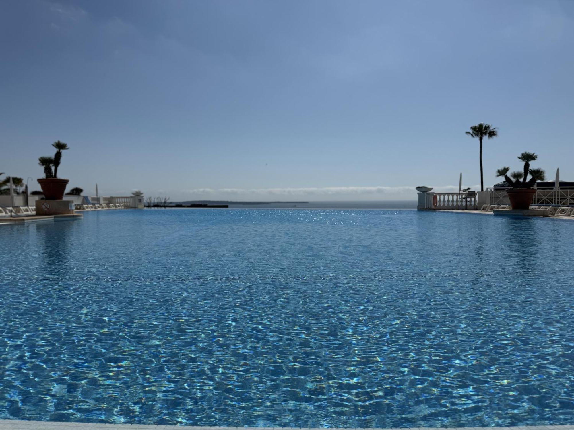 Un Studio De Charme Vue Mer & Piscine D'Exception Cannes Exterior foto